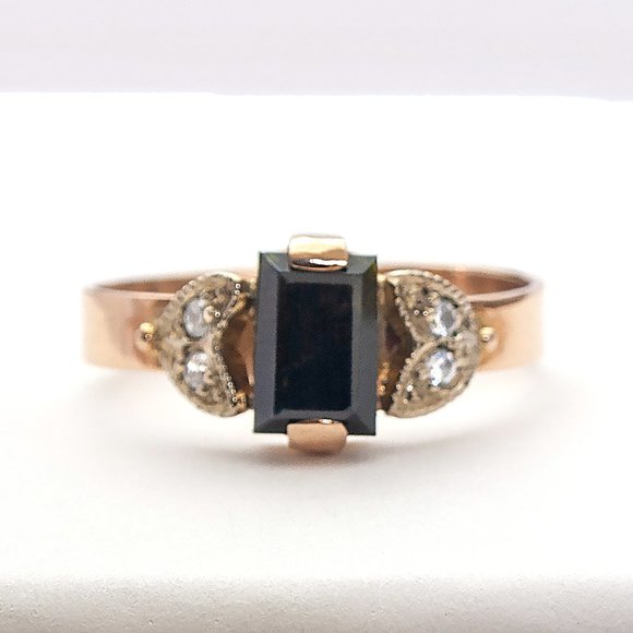 Epidote 14K Gold Ring, Ring size 7, Appraised $2000 - Picture 4 of 9
